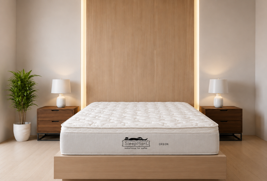 Colchón SleepMart Oreon en recámara moderna
